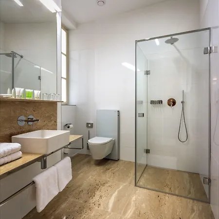 Golden Star Hotell Prag