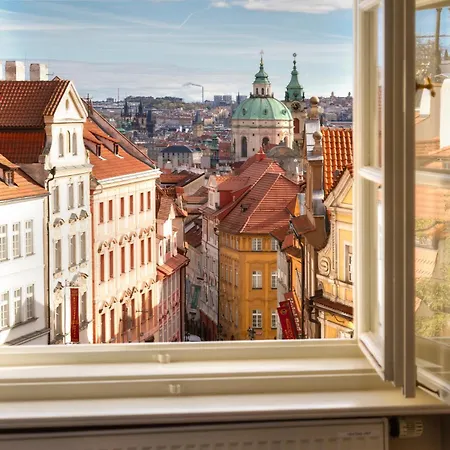 Golden Star 4* Praga