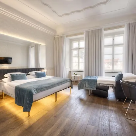 Hotel Golden Star 4*