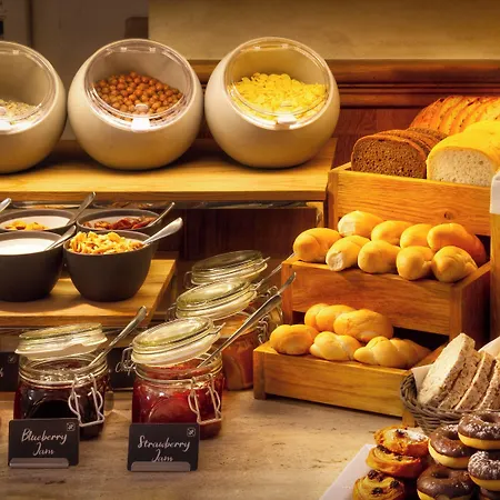 Golden Star 4* Praga