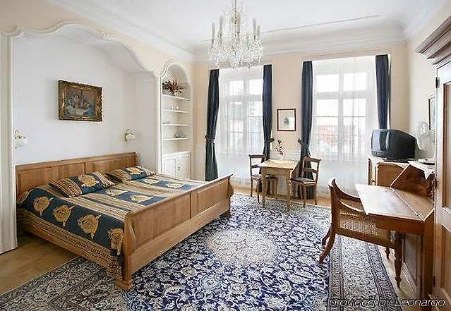 Golden Star Szálloda 4*