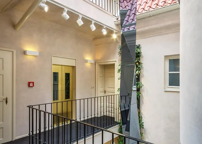 Golden Star Szálloda 4*