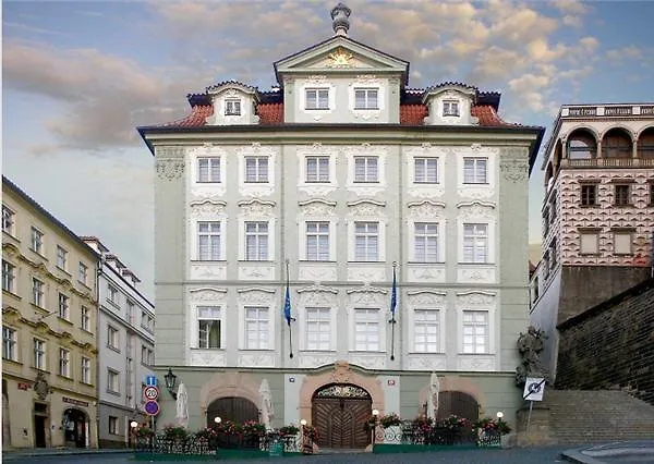 Golden Star Szálloda 4*