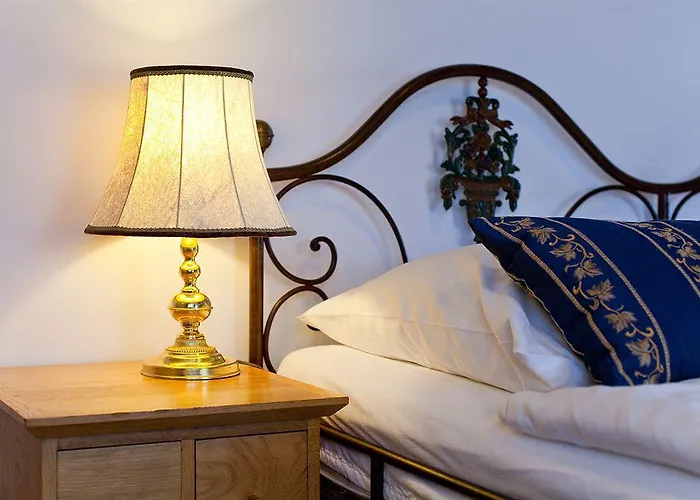 Golden Star Hotel 4*